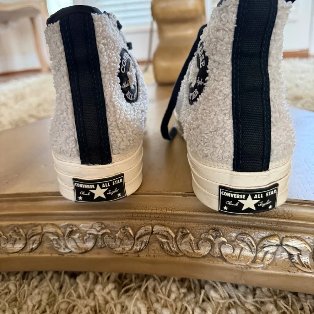 Converse Chuck Taylor All Star Chuck 70 Sherpa Egret High Top Sneakers Sz 8M/10W - Picture 4 of 9